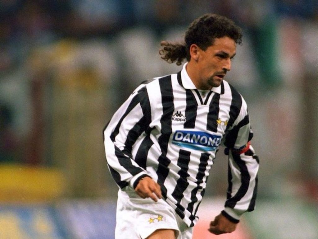 Cầu thủ tóc đuôi ngựa Roberto Baggio 