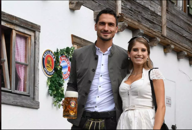 vo-cua- Mats-Hummels