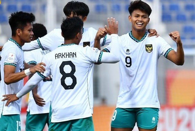 hlv-shin-tae-yong-u20-indonesia-se-danh-bai-uzbekistan-de-gianh-tam-ve-di-tiep